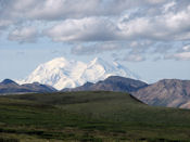 Le Denali (Nom Amérindien) a longtemps été nommé Mac Kinley.