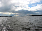 Le fleuve ressemble maintenant souvent à la mer !