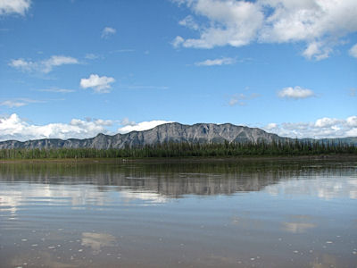 A proximité de la North Nahanni