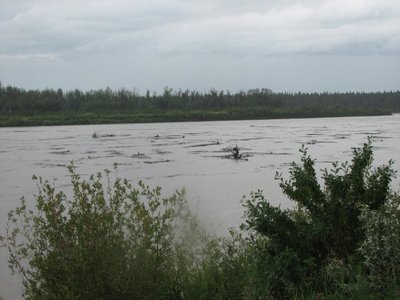 La rivière dimanche matin.