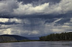 Orage sur le Yukon.